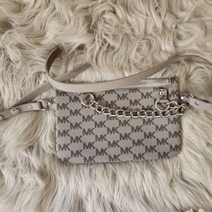 Michael Kors fanny pack belt bag NWT